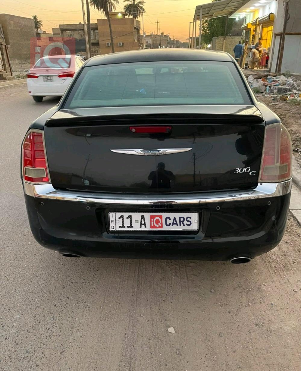 كرايسلر 300